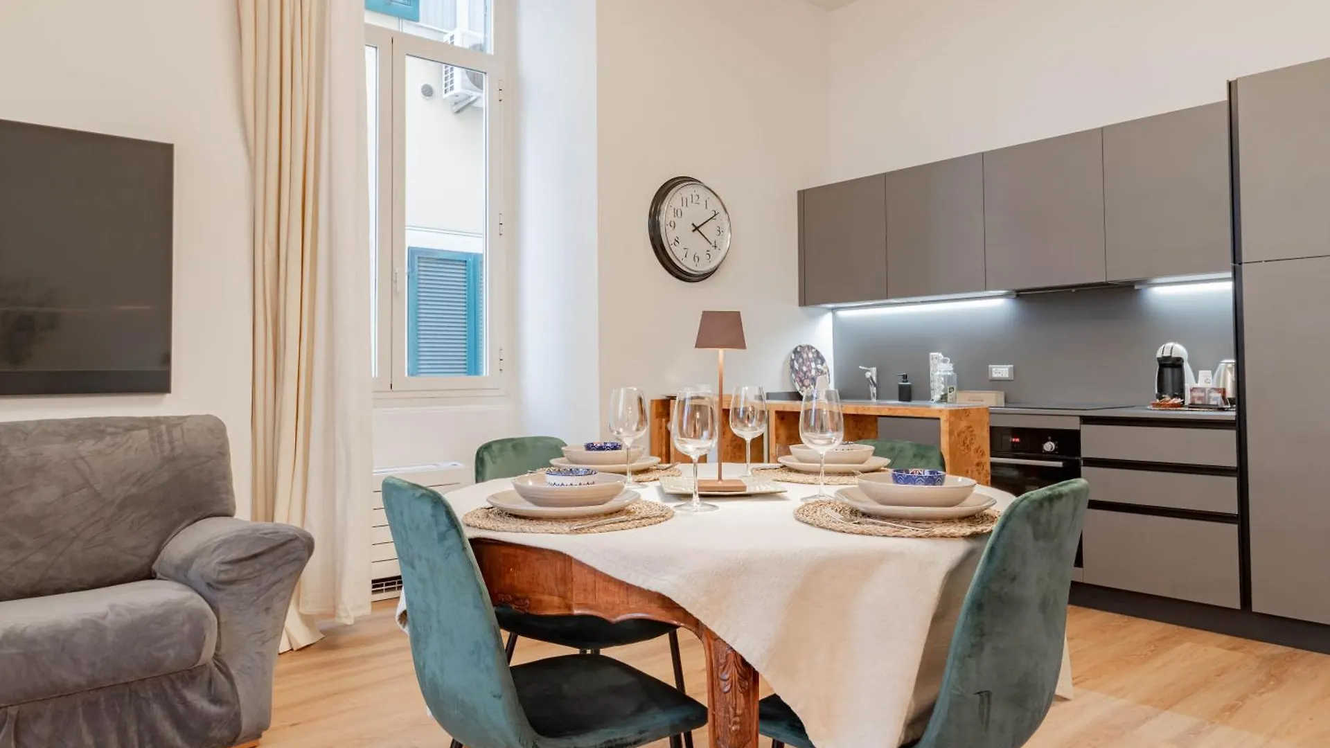 H11 The King'S Apartment Ariston - Centro Sanremo